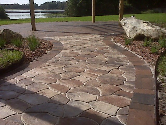 seal-n-lock-super-wet-paver-sealer-sealed-driveway